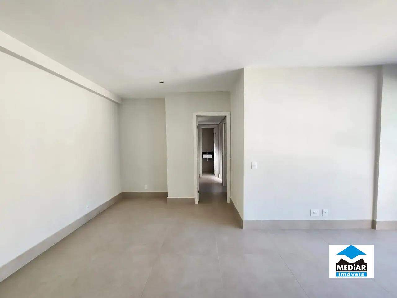 Apartamento à venda com 3 quartos, 85m² - Foto 8