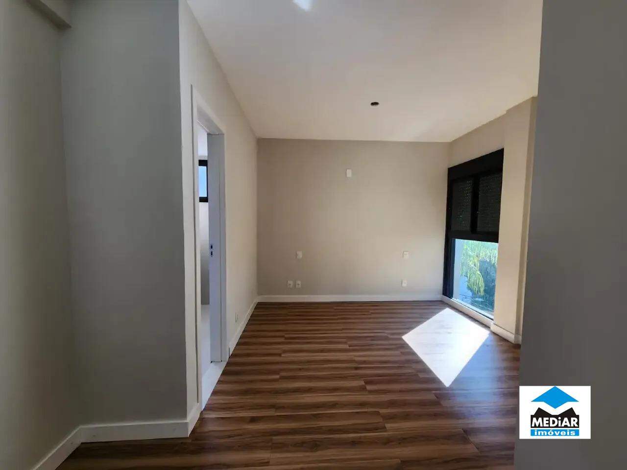 Apartamento à venda com 3 quartos, 85m² - Foto 10