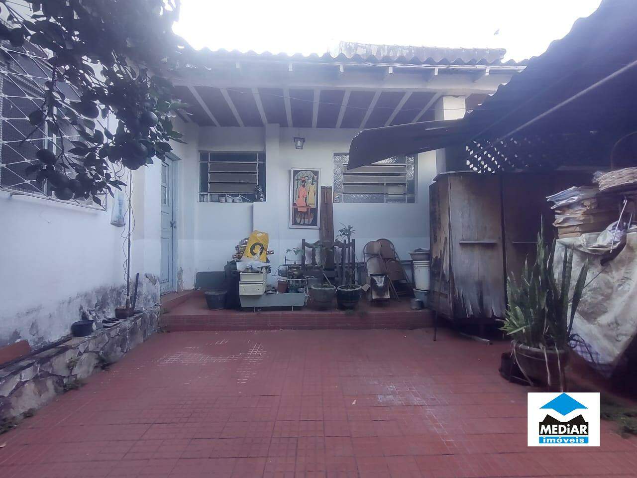 Casa para alugar com 4 quartos, 298m² - Foto 16