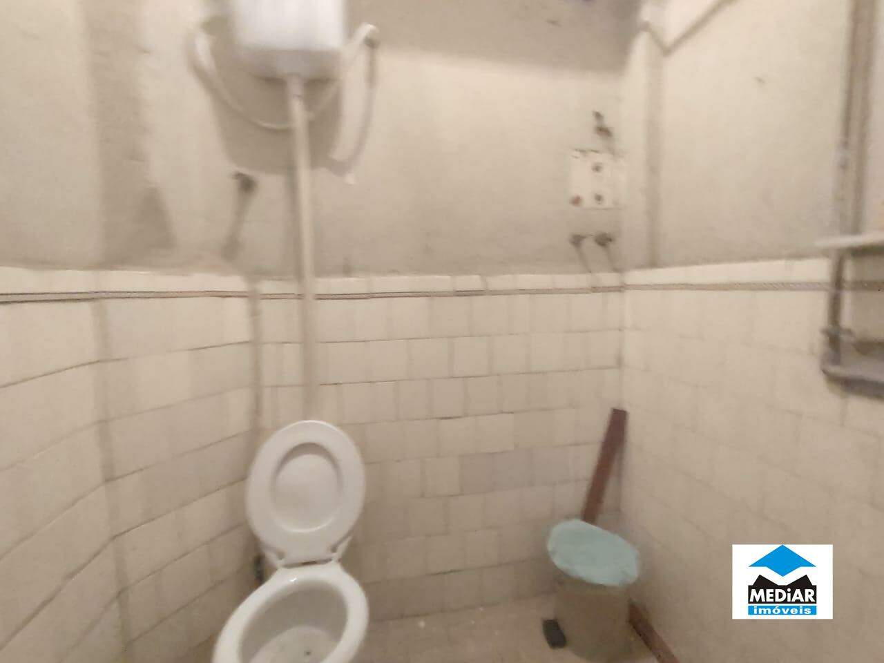 Casa para alugar com 4 quartos, 298m² - Foto 15