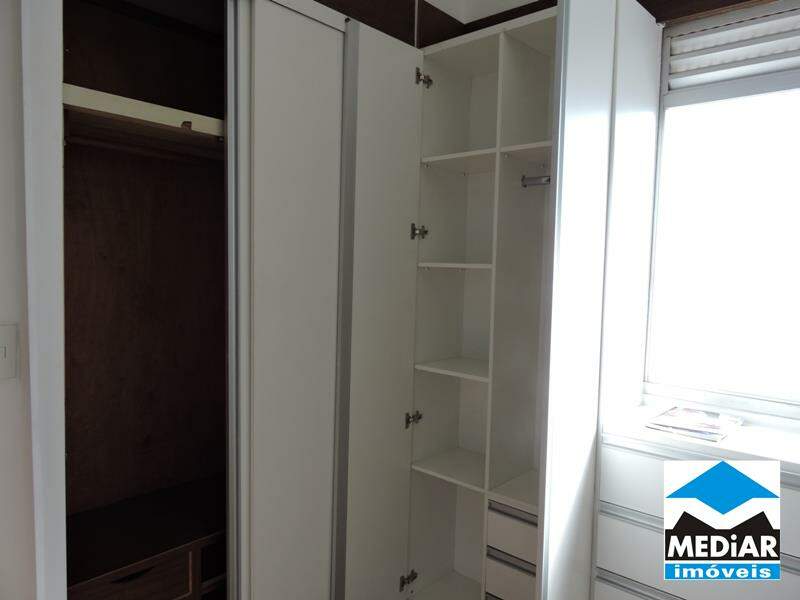 Apartamento à venda com 3 quartos, 88m² - Foto 9
