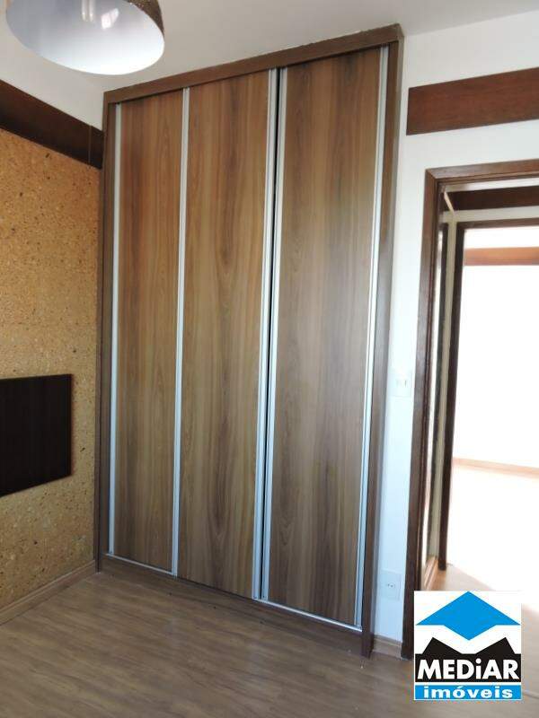 Apartamento à venda com 3 quartos, 88m² - Foto 12