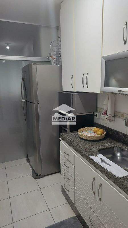 Apartamento à venda com 3 quartos, 95m² - Foto 22
