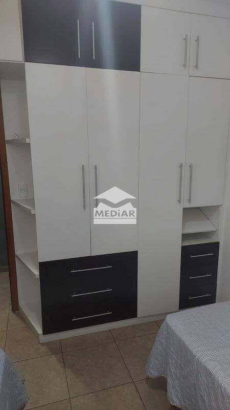 Apartamento à venda com 3 quartos, 95m² - Foto 12