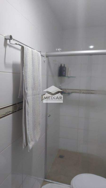 Apartamento à venda com 3 quartos, 95m² - Foto 9