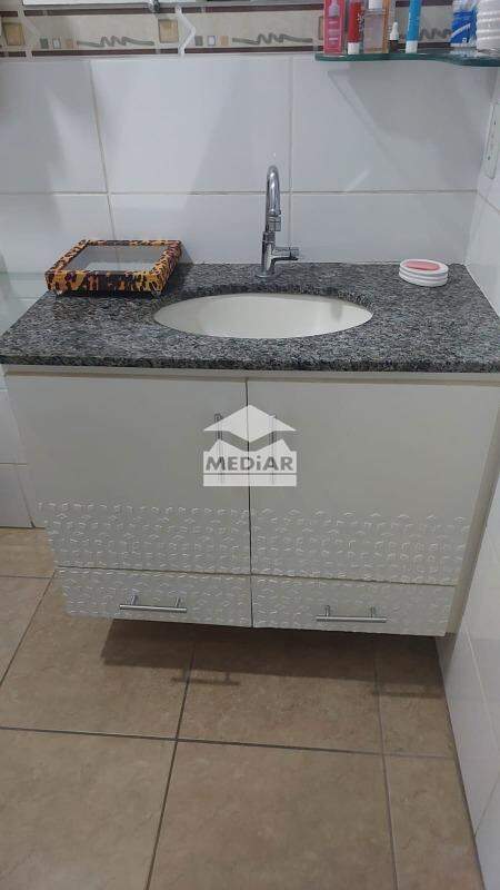 Apartamento à venda com 3 quartos, 95m² - Foto 11