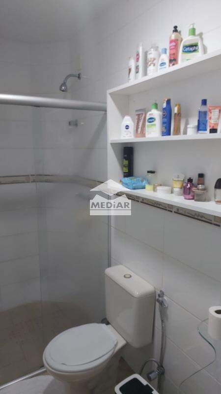 Apartamento à venda com 3 quartos, 95m² - Foto 19