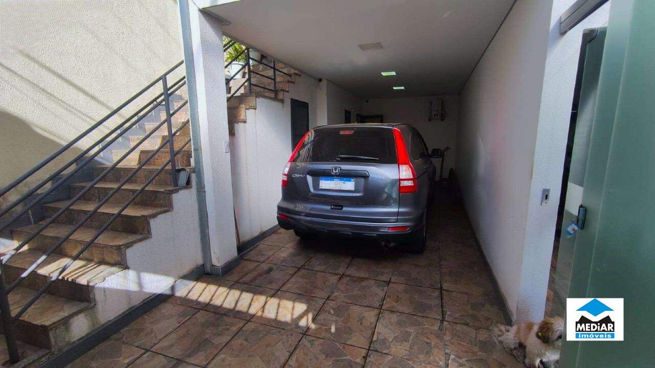Casa à venda com 3 quartos, 144m² - Foto 17