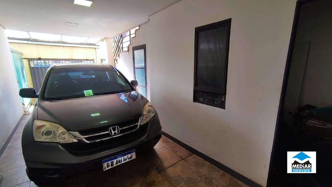 Casa à venda com 3 quartos, 144m² - Foto 18