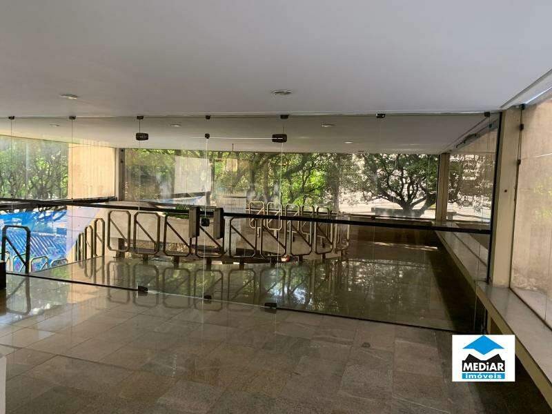 Apartamento à venda com 4 quartos, 160m² - Foto 25