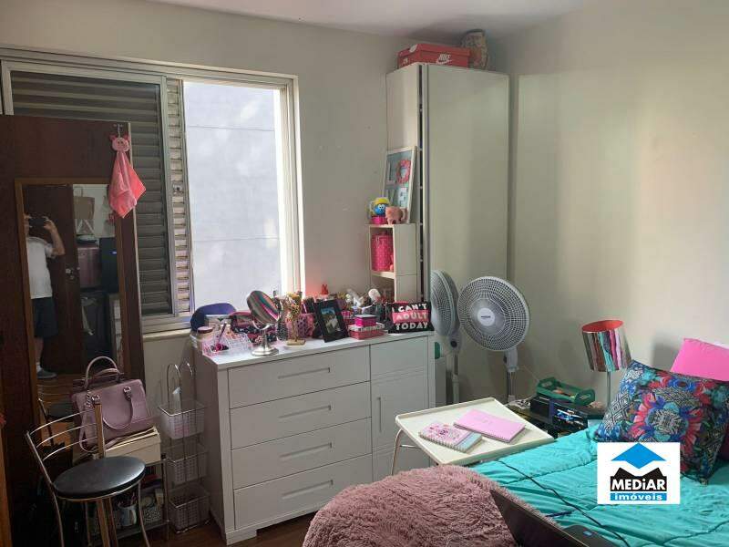 Apartamento à venda com 4 quartos, 160m² - Foto 9