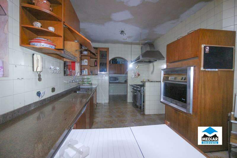 Casa à venda com 5 quartos, 550m² - Foto 13