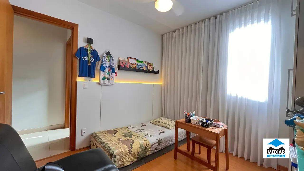Apartamento à venda com 3 quartos, 98m² - Foto 14