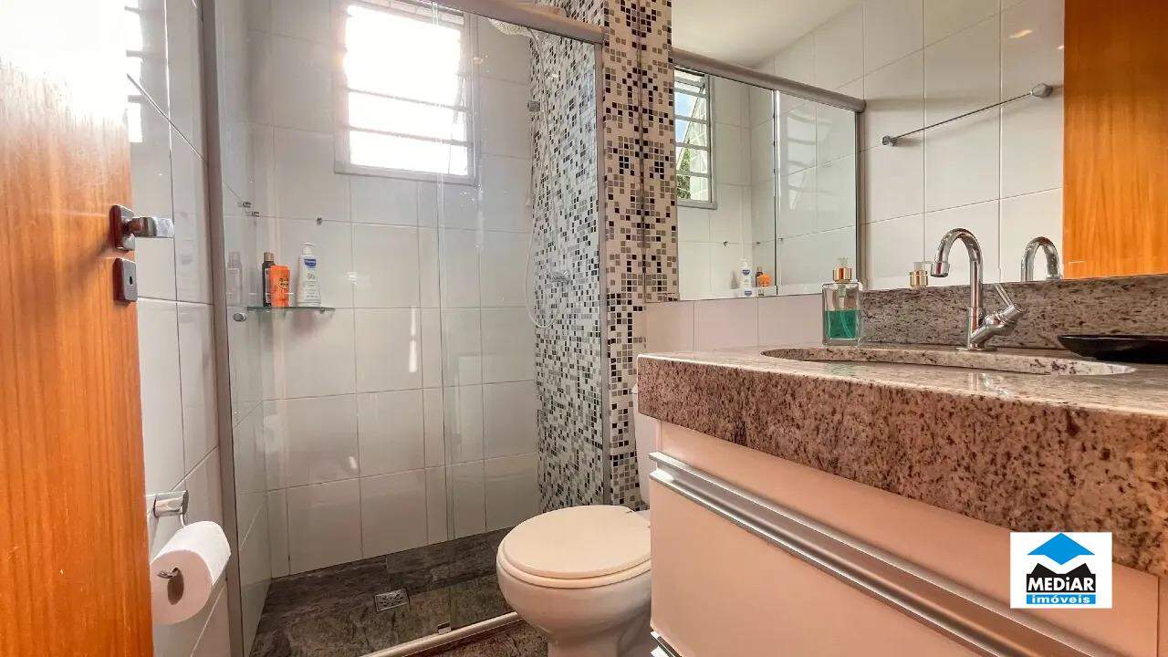 Apartamento à venda com 3 quartos, 98m² - Foto 11