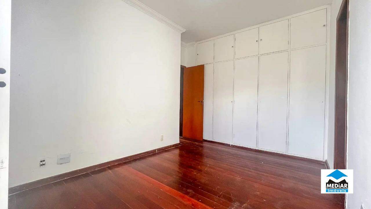 Apartamento à venda com 4 quartos, 120m² - Foto 12