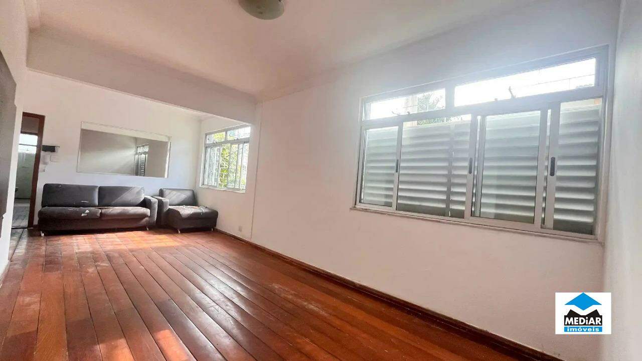 Apartamento à venda com 4 quartos, 120m² - Foto 1