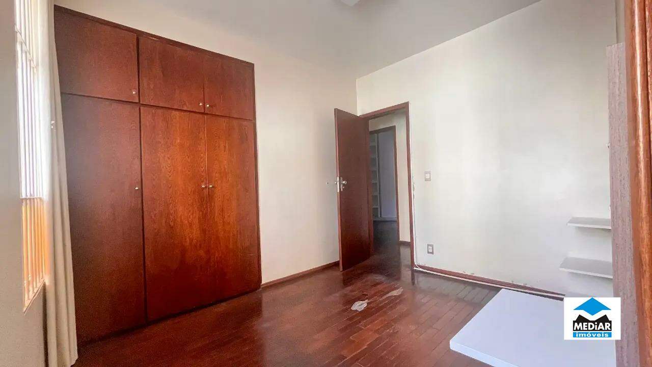 Apartamento à venda com 2 quartos, 92m² - Foto 13