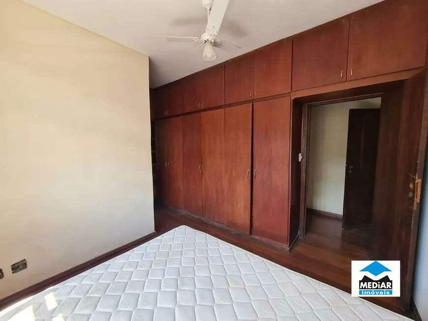 Casa à venda com 3 quartos, 336m² - Foto 7