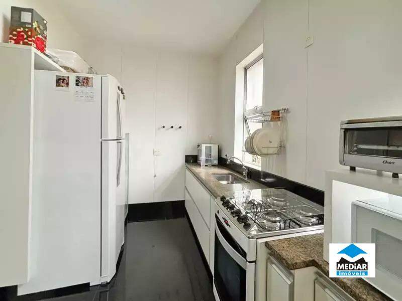 Apartamento à venda com 3 quartos, 110m² - Foto 19