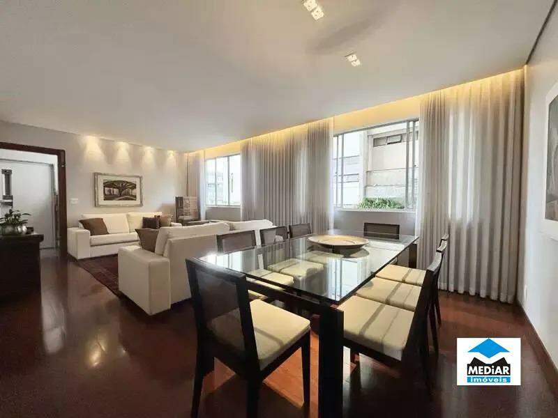 Apartamento à venda com 3 quartos, 110m² - Foto 2