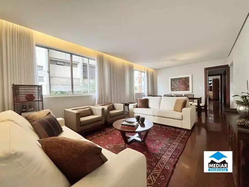 Apartamento à venda com 3 quartos, 110m² - Foto 1