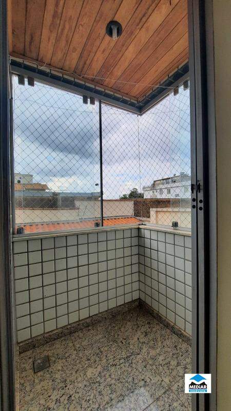 Apartamento à venda com 3 quartos, 86m² - Foto 7