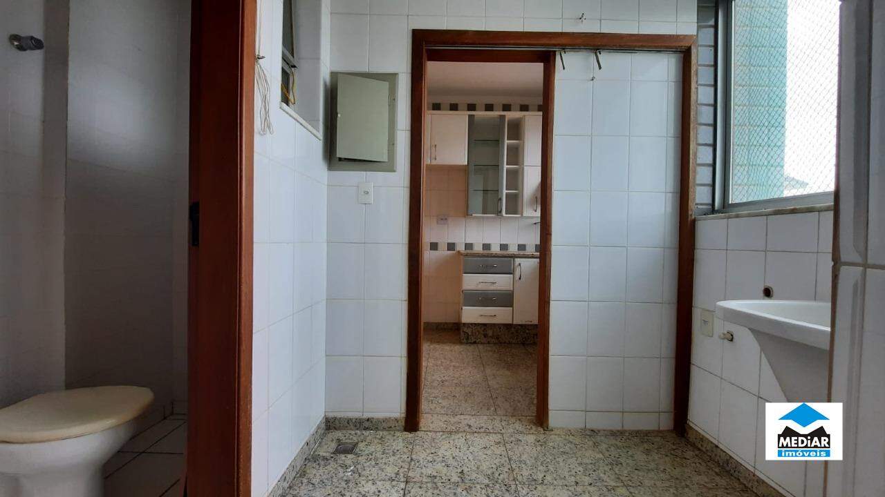 Apartamento à venda com 3 quartos, 86m² - Foto 22