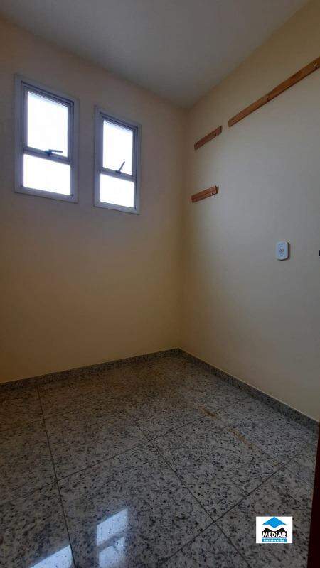 Apartamento à venda com 3 quartos, 86m² - Foto 23