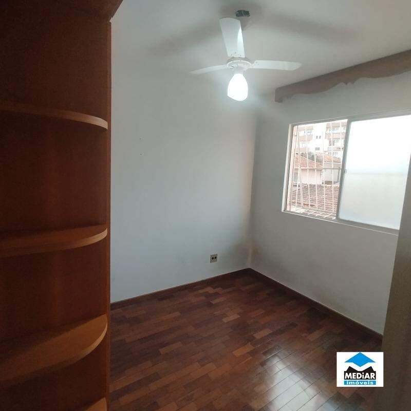 Apartamento à venda com 3 quartos, 60m² - Foto 4