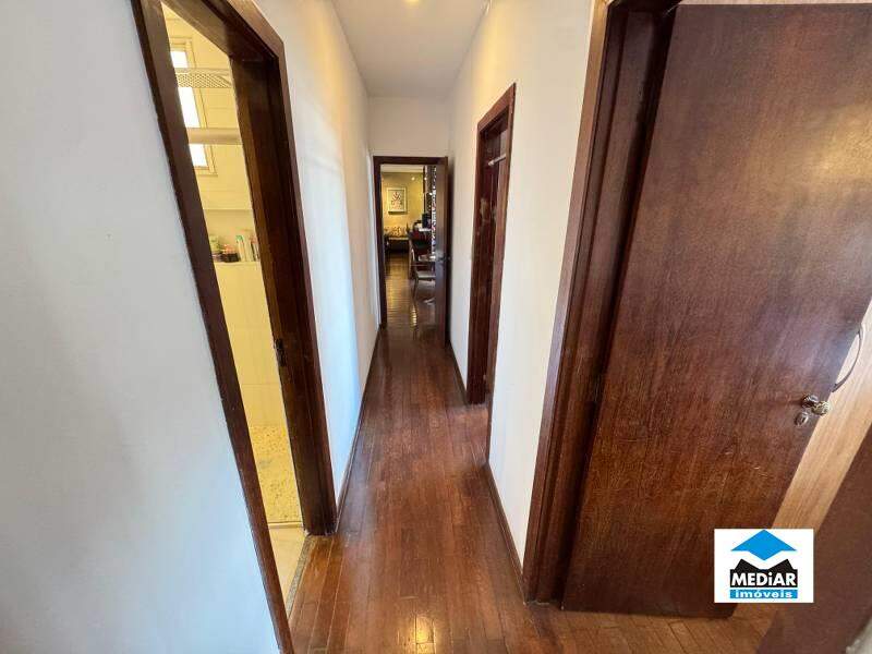 Apartamento à venda com 3 quartos, 95m² - Foto 10