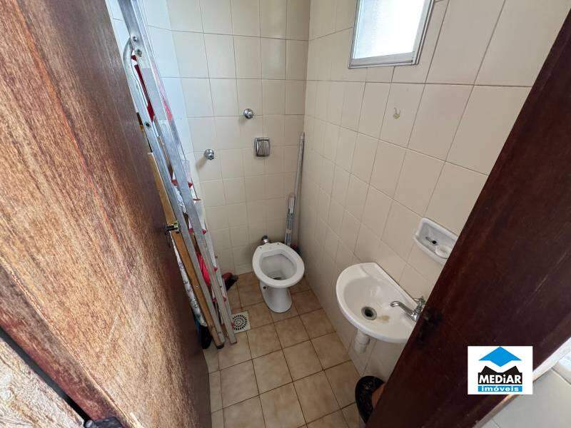 Apartamento à venda com 3 quartos, 95m² - Foto 19