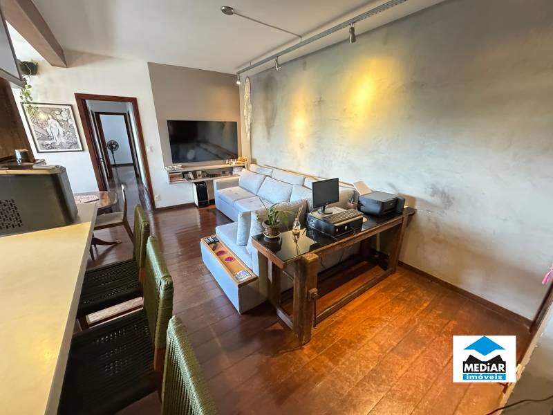 Apartamento à venda com 3 quartos, 95m² - Foto 5