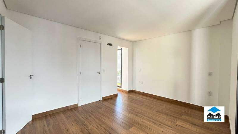 Cobertura à venda com 3 quartos, 123m² - Foto 2