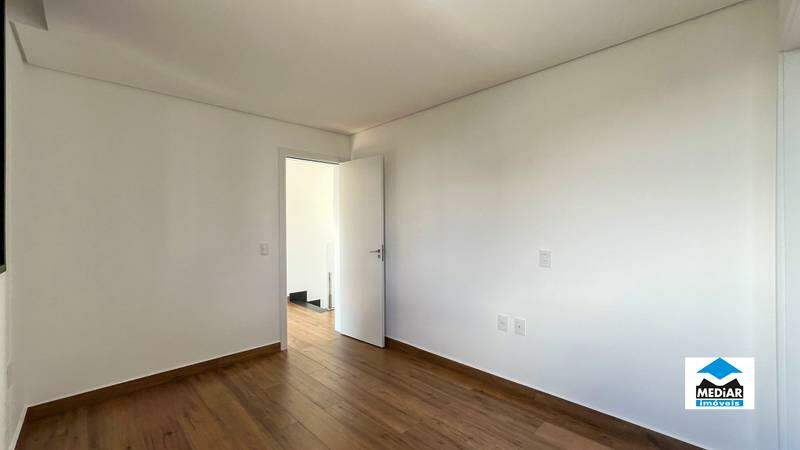 Cobertura à venda com 3 quartos, 123m² - Foto 5