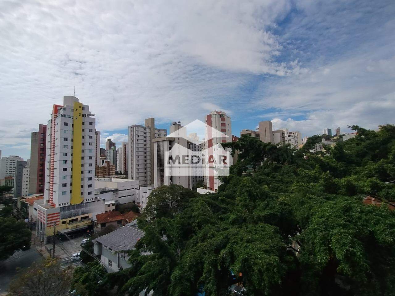 Apartamento à venda com 4 quartos, 142m² - Foto 22