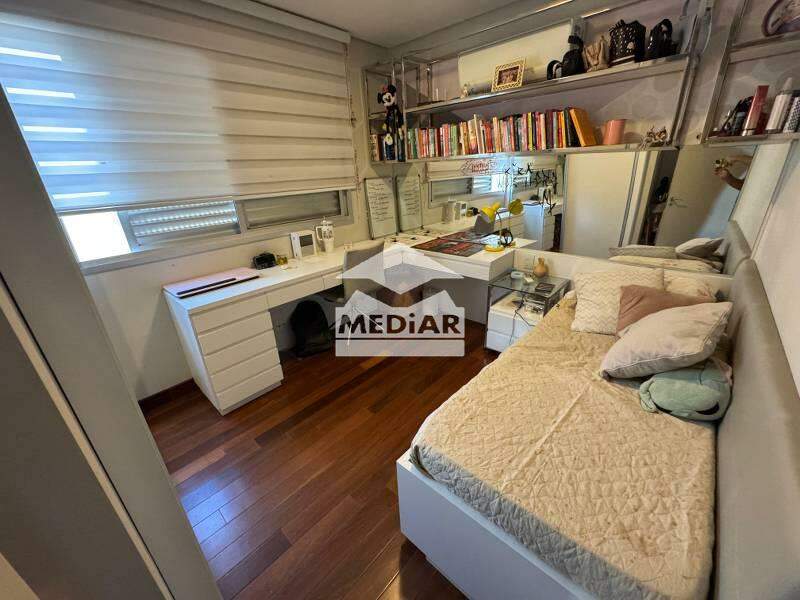 Cobertura à venda com 5 quartos, 271m² - Foto 13