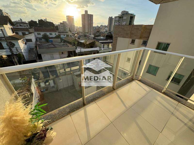 Cobertura à venda com 5 quartos, 271m² - Foto 8