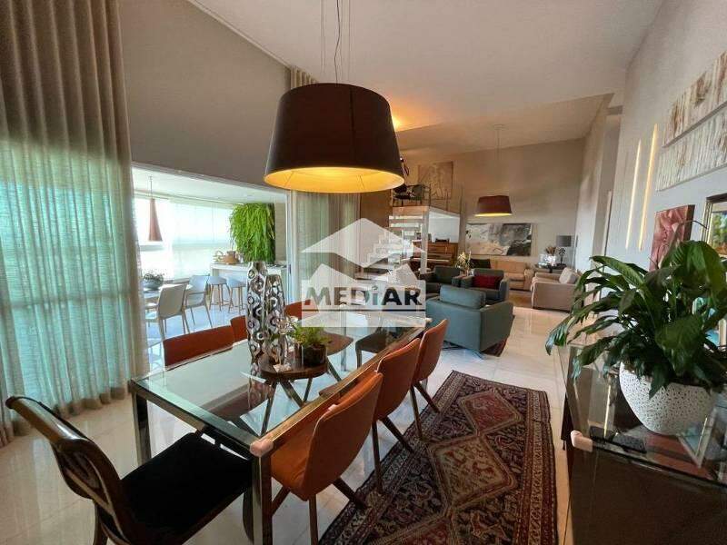 Apartamento à venda com 4 quartos, 230m² - Foto 22