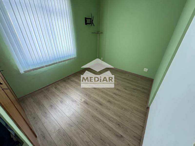 Apartamento à venda com 2 quartos, 59m² - Foto 2
