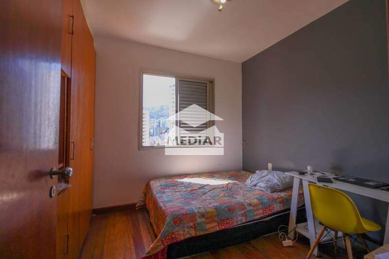 Apartamento à venda com 1 quarto, 40m² - Foto 10
