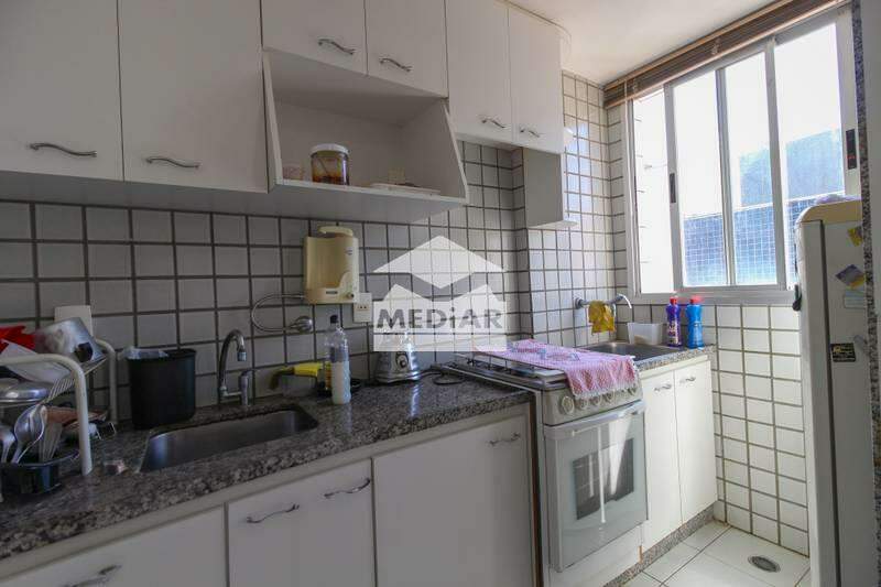 Apartamento à venda com 1 quarto, 40m² - Foto 5