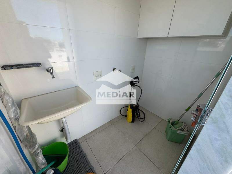 Cobertura à venda com 4 quartos, 220m² - Foto 11