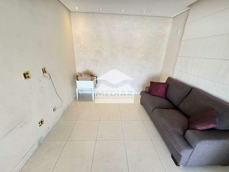 Cobertura à venda com 4 quartos, 220m² - Foto 12