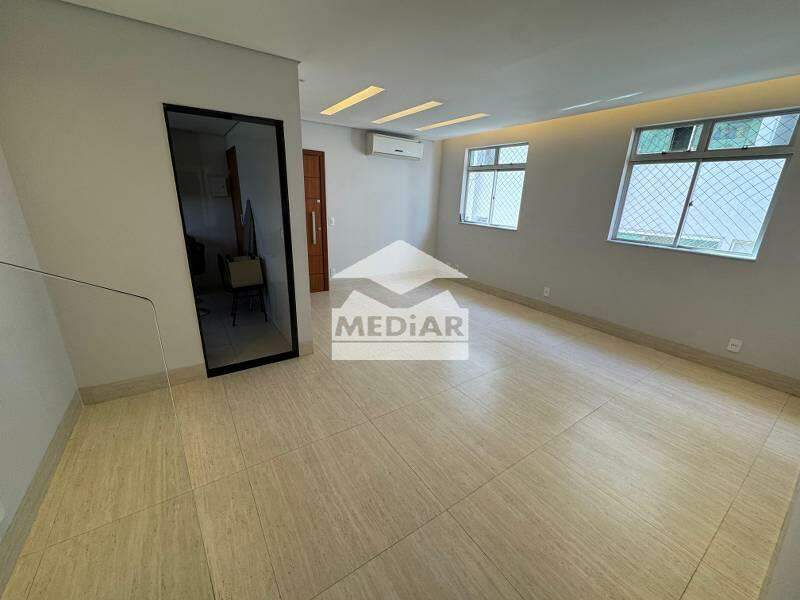 Cobertura à venda com 4 quartos, 220m² - Foto 19