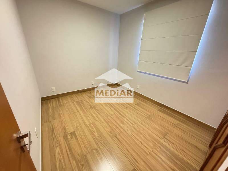 Cobertura à venda com 4 quartos, 220m² - Foto 21