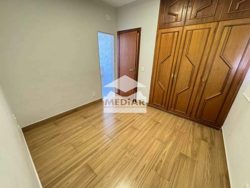 Cobertura à venda com 4 quartos, 220m² - Foto 22