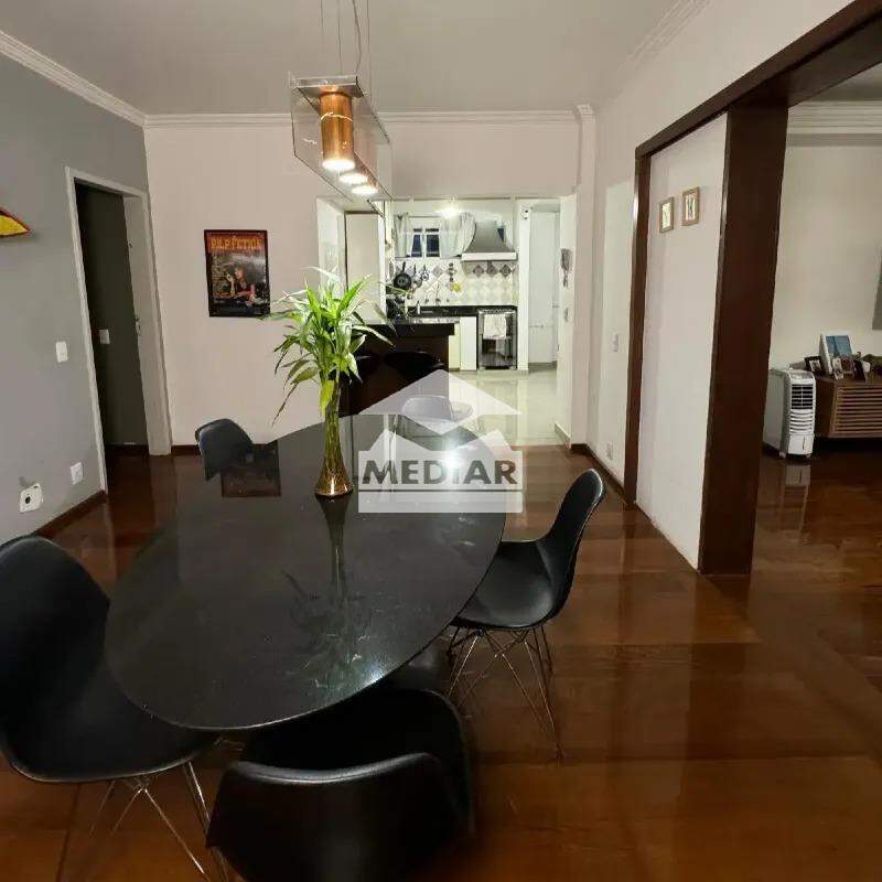 Apartamento à venda com 3 quartos, 120m² - Foto 3
