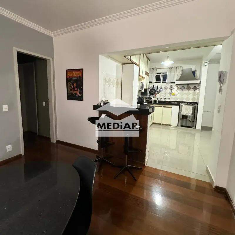Apartamento à venda com 3 quartos, 120m² - Foto 6