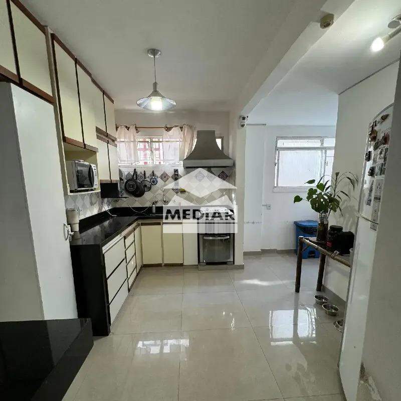 Apartamento à venda com 3 quartos, 120m² - Foto 12