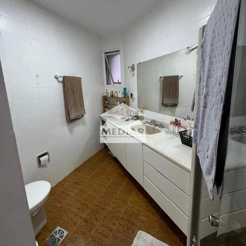 Apartamento à venda com 3 quartos, 120m² - Foto 11